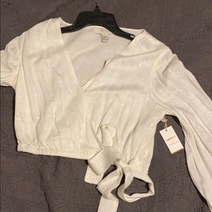 White V Blouse with oversized Sleeves &Tie Front